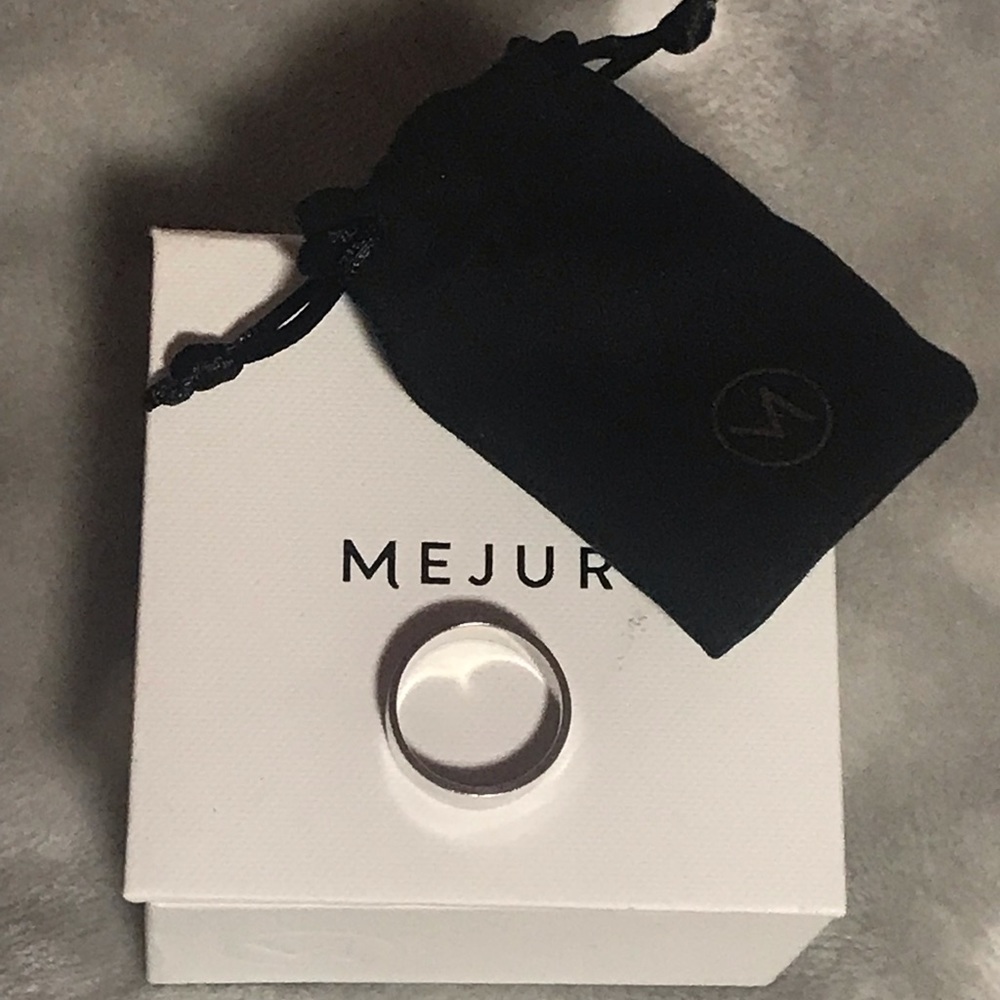 *NEW* Mejuri Boyfriend Sterling Silver Stacking Ring